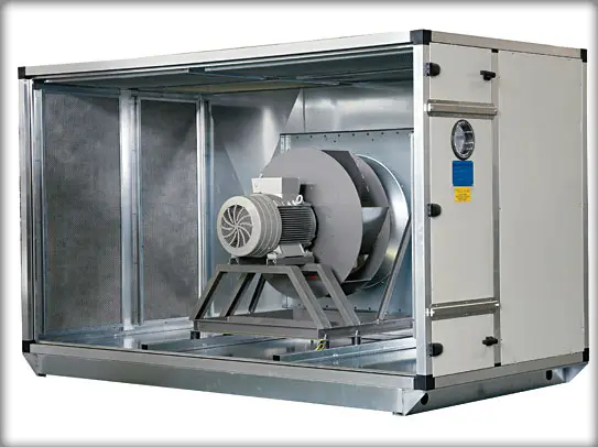 Sezione con ventilatore e motore